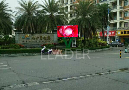 戶外LED顯示屏臟了該這樣清潔